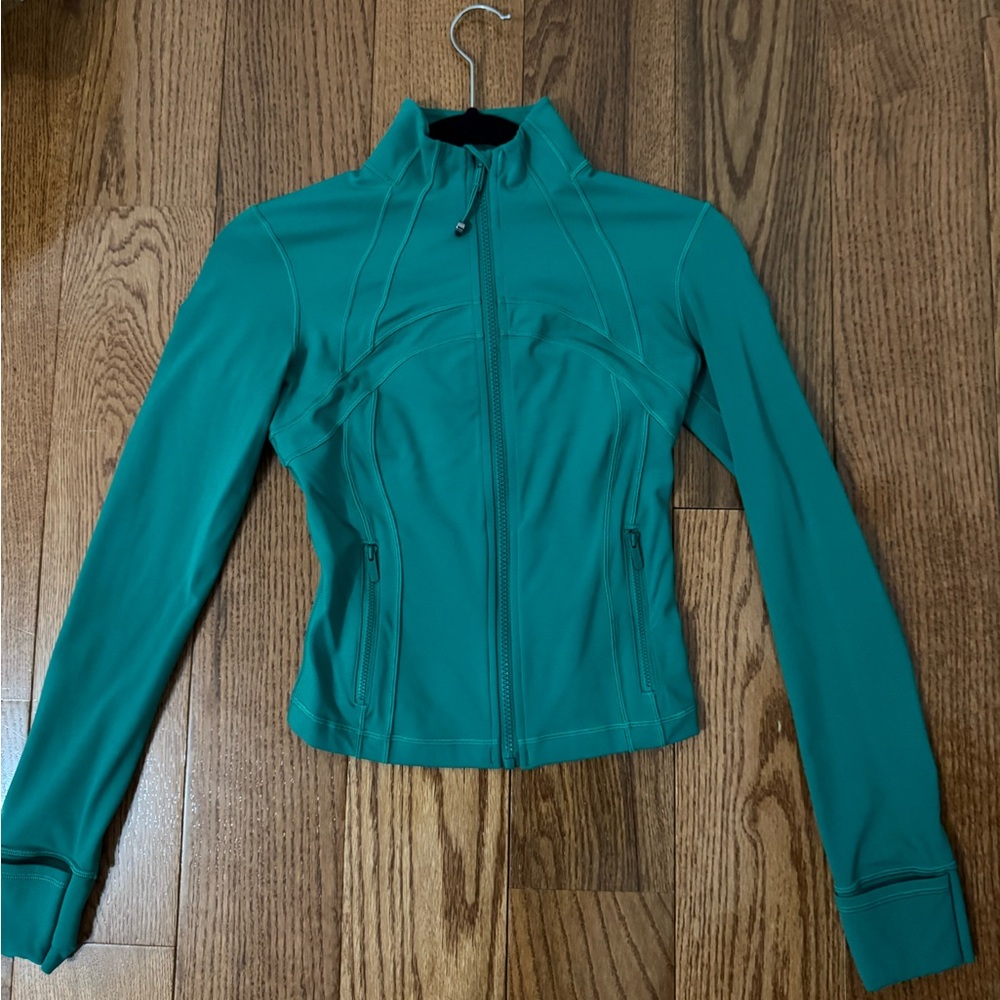 Lululemon defined cropped jacket